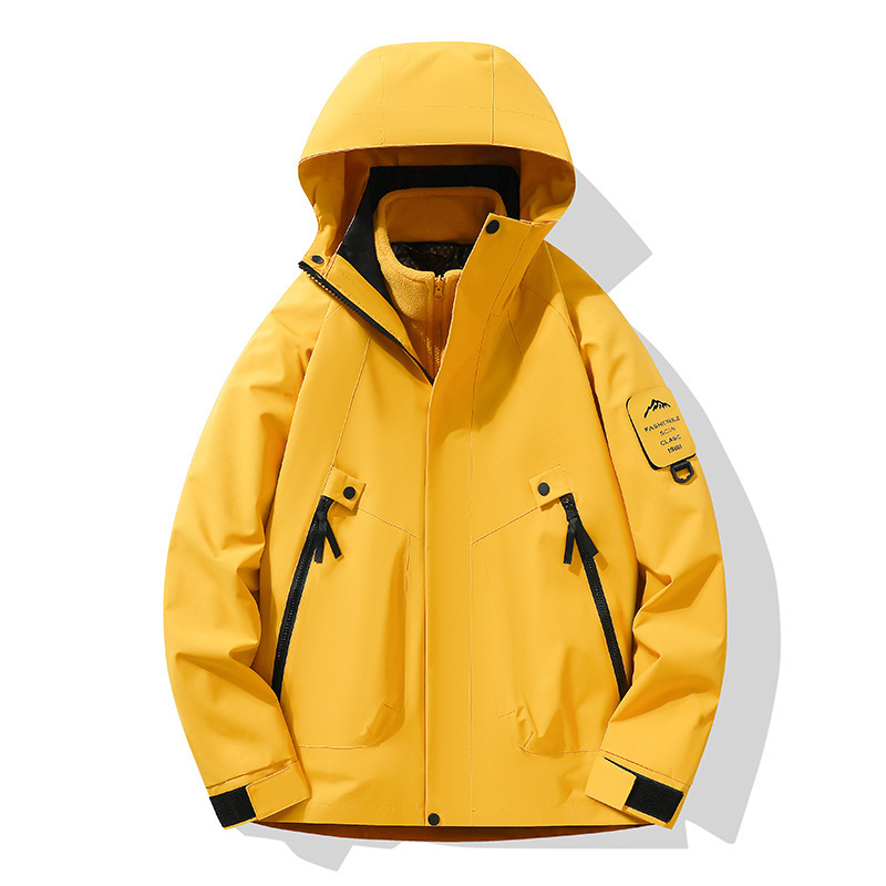 New Outdoor Softshell Jacket for Men and Women, Sports Jacket, Three-In-One Mountaineering Jacket, Windproof and Waterproof Jacket New Outdoor Softshell Jacket for Men and Women, Sports Jacket, Three-In-One Mountaineering Jacket, Windproof and Waterproof Jacket