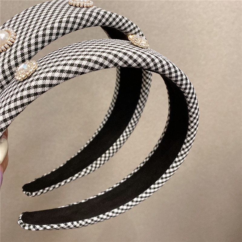 Plaid Retro New Style Headband Wide Version Pearl Rhinestone Hair Accessories display picture 5