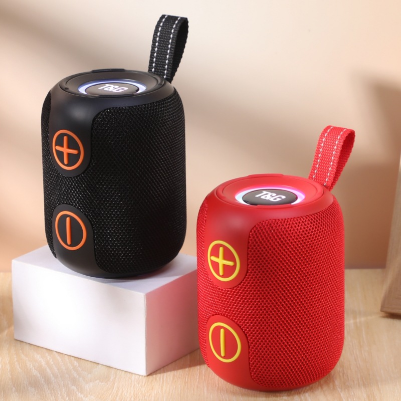 Transfronterizo TG697 subwoofer altavoz Bluetooth portátil de alto volumen TWS regalo al aire libre de sonido Bluetooth