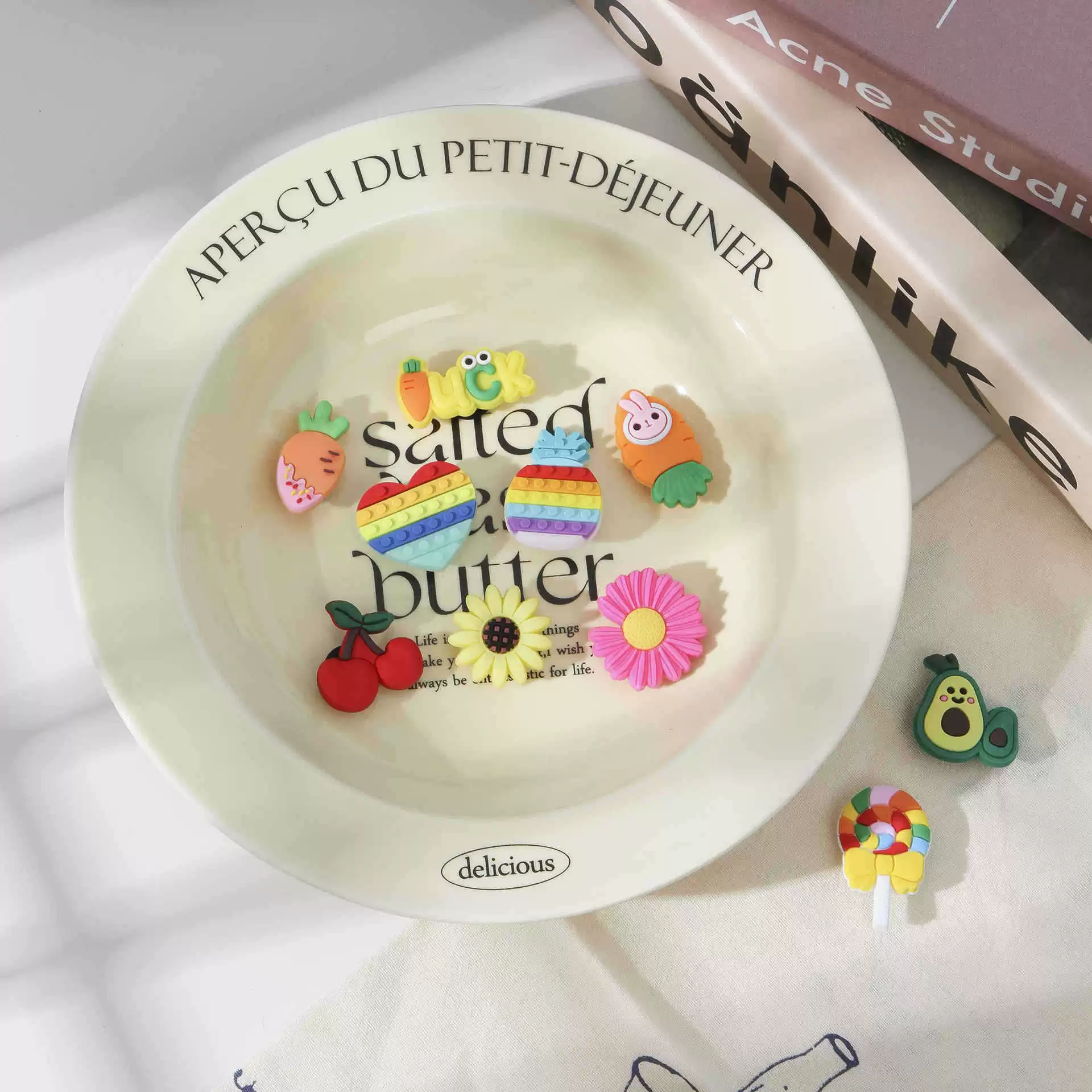 Трансграничная оптовая продажа Croc Shoes Flower DIY ПВХ мультяшная пряжка для обуви съемная высококачественные новые аксессуары милые аксессуары