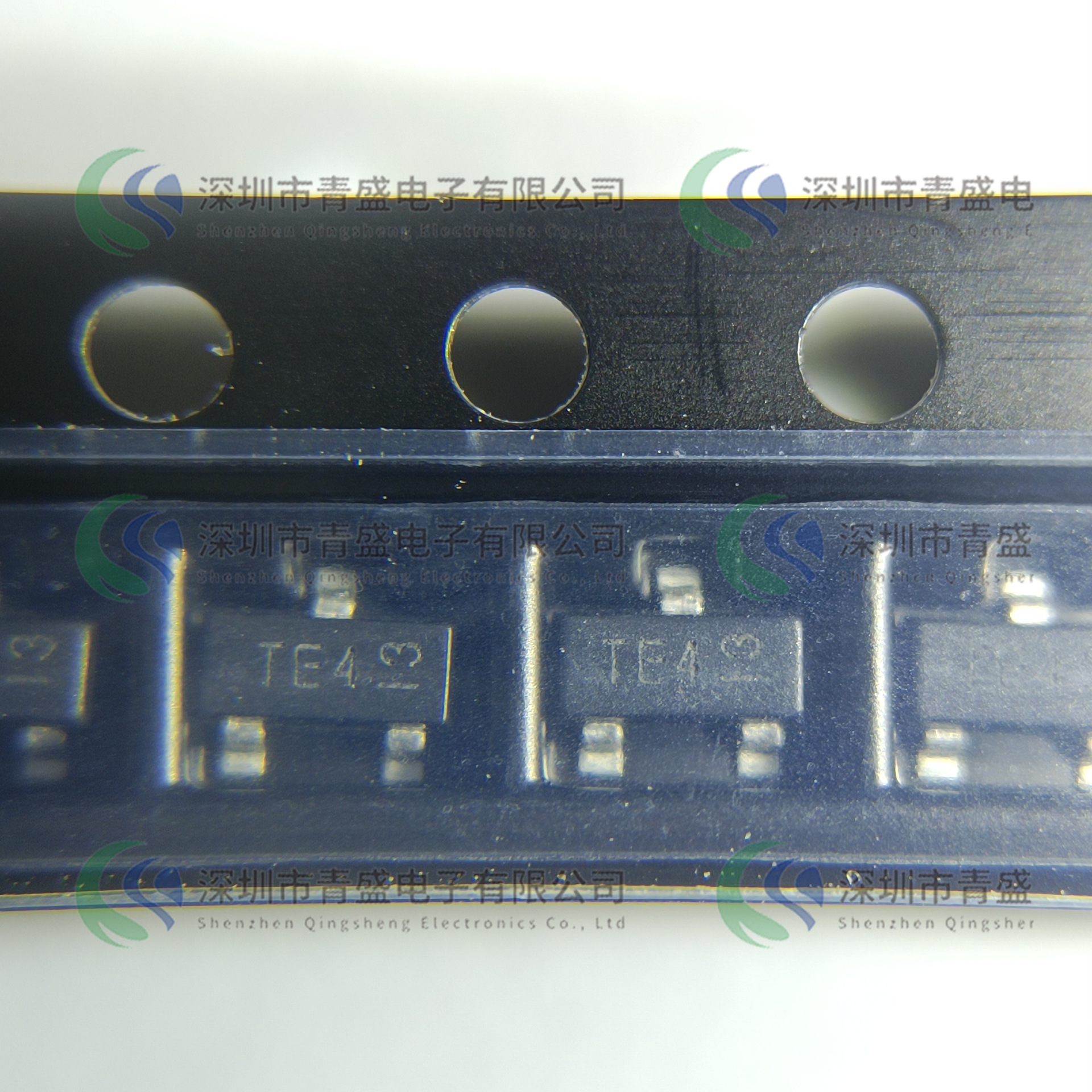 D1213A-02SOL-7 封装:SOT-23贴片 瞬态抑制二极管 先询后拍