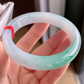 翡翠手饰;玉器工艺品;宝石手饰
