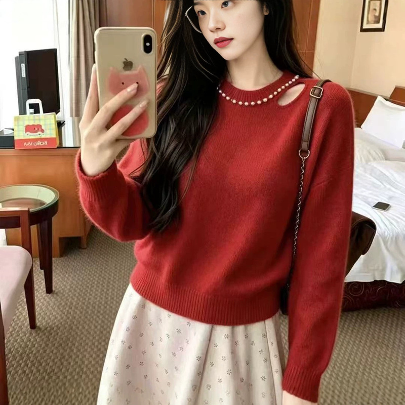 2026 Autumn New Beaded Design Round Neck Knit Sweater for Women, Slim Fit Versatile Pullover, Spring Short Top 2026 Autumn New Beaded Design Round Neck Knit Sweater for Women, Slim Fit Versatile Pullover, Spring Short Top