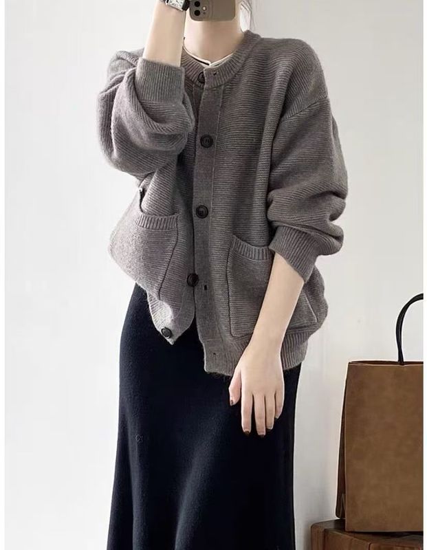 日系纯色毛衣外套女中长款2025秋季新款圆领口袋针织开衫宽松上衣|undefined