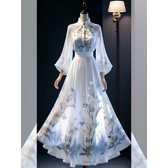新中国式の国風は女性2025夏の新型漢服のシャツの上着の漢元素のスカートの2つのセットを着ます。