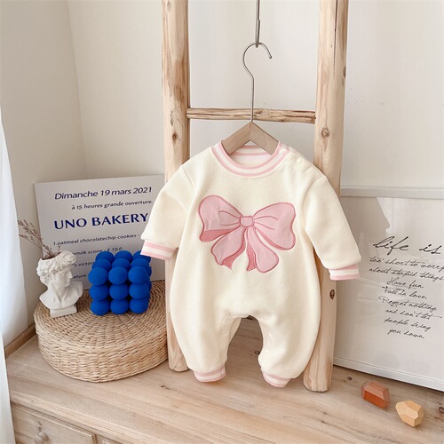 Baby spring clothing newborn baby girl onesie full moon hundred days princess super cute harem spring and autumn outdoor crawling clothing