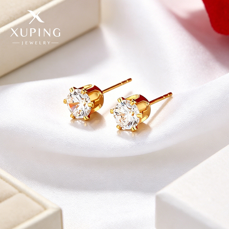 Xuping clásico simple seis garras accesorios de zircon simple pernos de moda oro ligero lujoso atmósfera orejas de aleación de cobre para mujeres