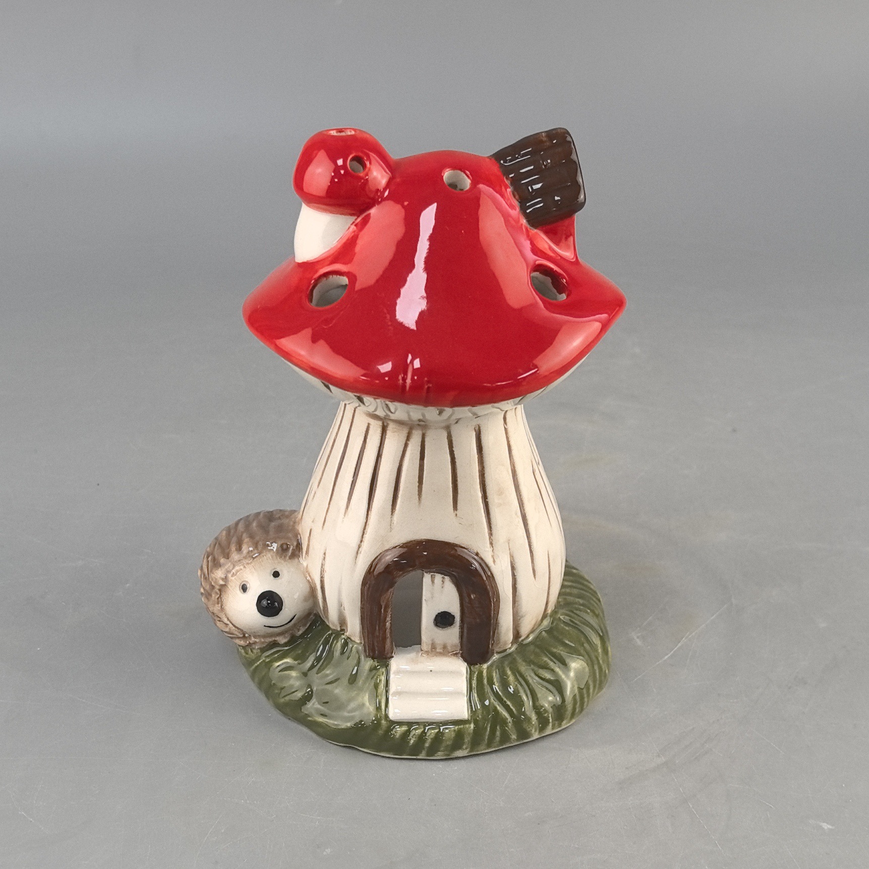 Velas de hongos creativas transfronterizas personalizables, artesanías de cerámica de casa pequeña, decoraciones de escritorio lindas de alto valor