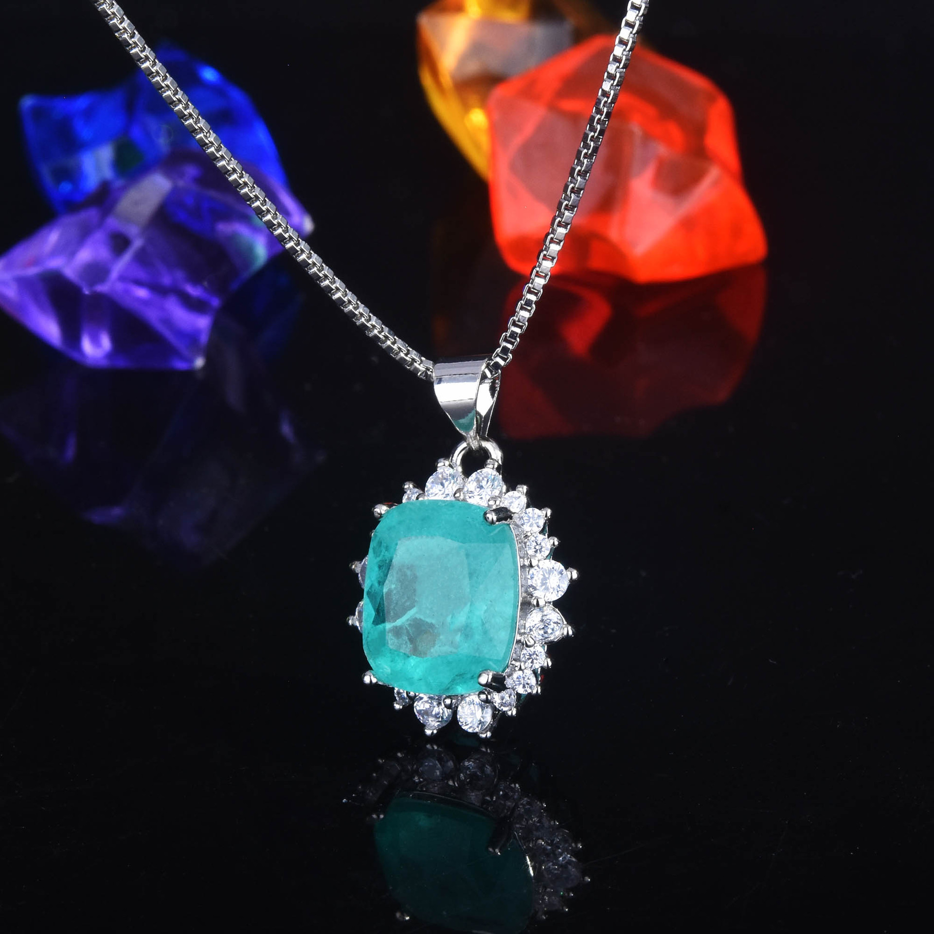 New Lake Water Green Simulation Tourmaline Paraiba Pendant Simple Light Luxurystone Necklace display picture 4