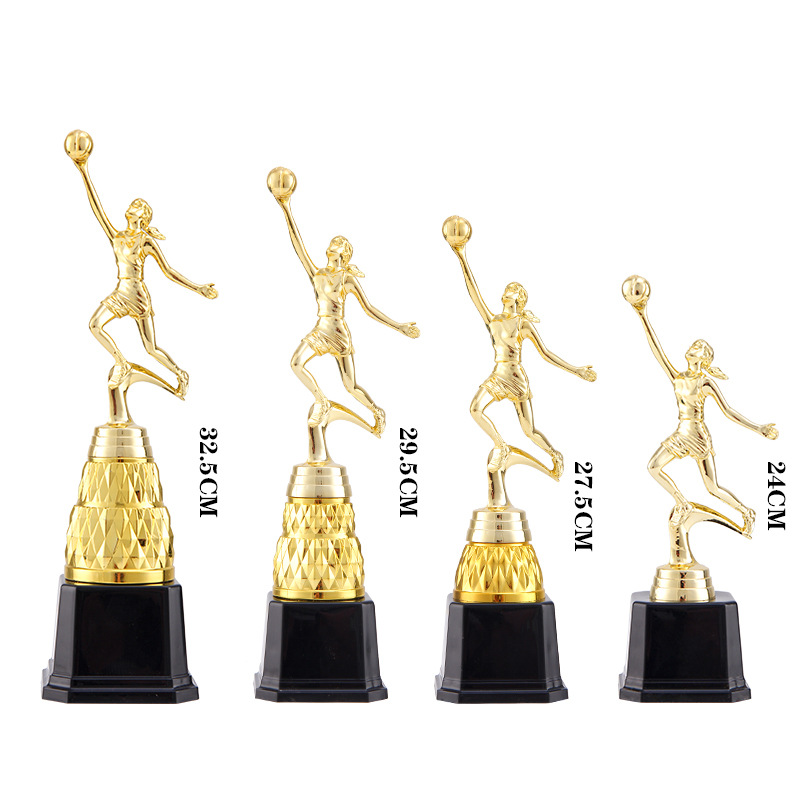 Trofeo de baloncesto y voleibol juvenil juegos juveniles creativos trofeo de resina de plástico pequeño hombre de oro grabado