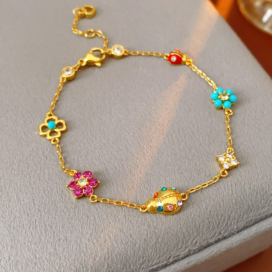 Flores de dopamina goteando mariquita colgante conjunto de lujo ligero de lujo de lujo de alta calidad cadena de clavícula de moda temperamento collar