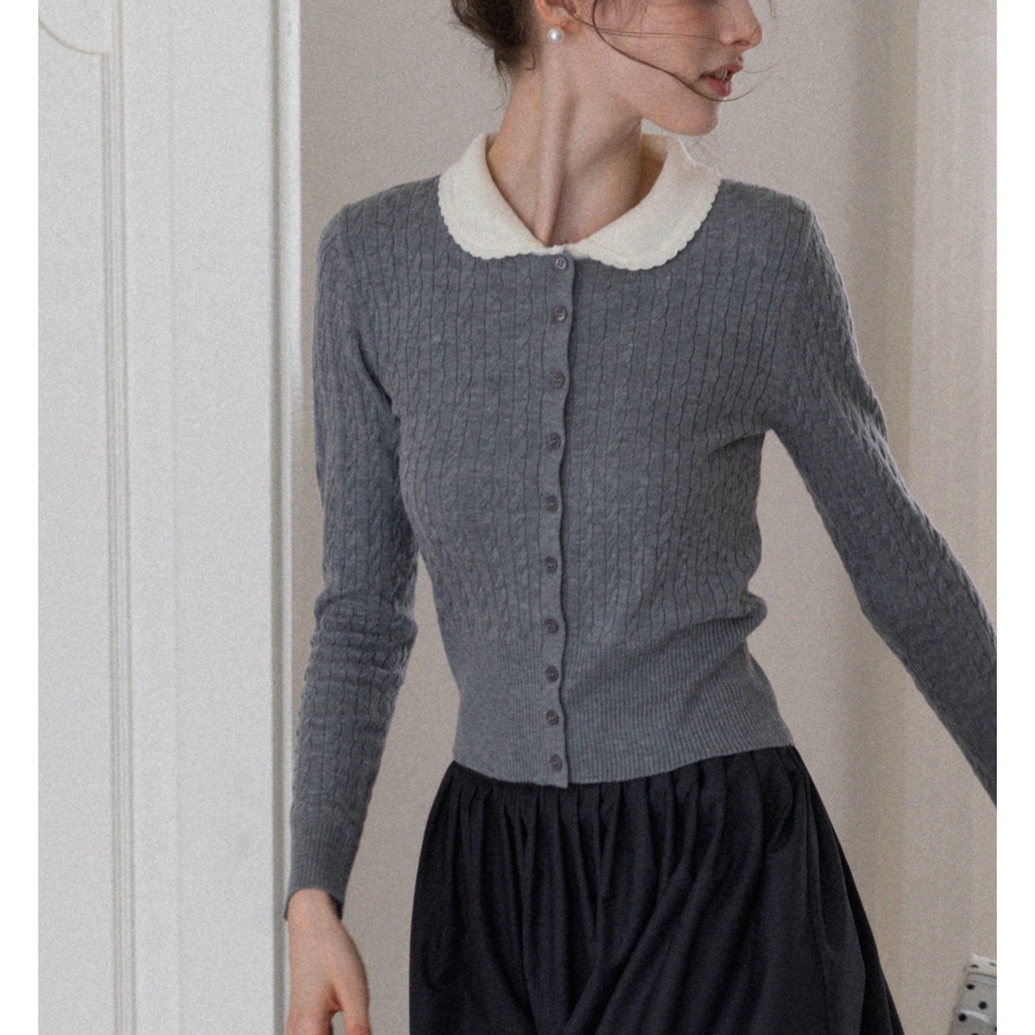 FGGKA娃娃领麻花修身短款针织衫女早秋开衫正肩气质显瘦长袖上衣