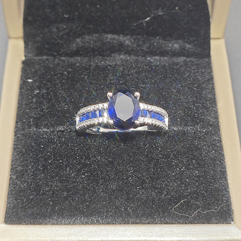 인터넷 연예인 라이브 판매 라이트 럭셔리 화려한 블루 뾰족한 크리스탈 컬러 지르콘 링 여성 패션 우아한 올 매치 오픈 링