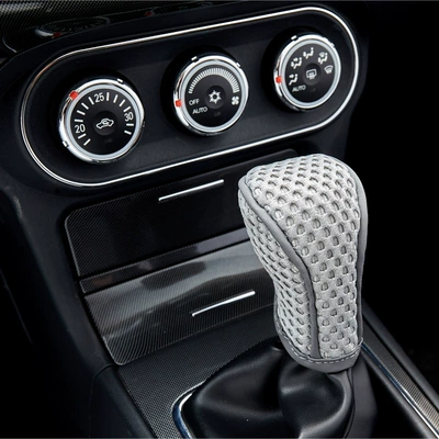 Sürətlər qutusu və əl tormozu başlıqları – protective cover - manual-transmission-gray