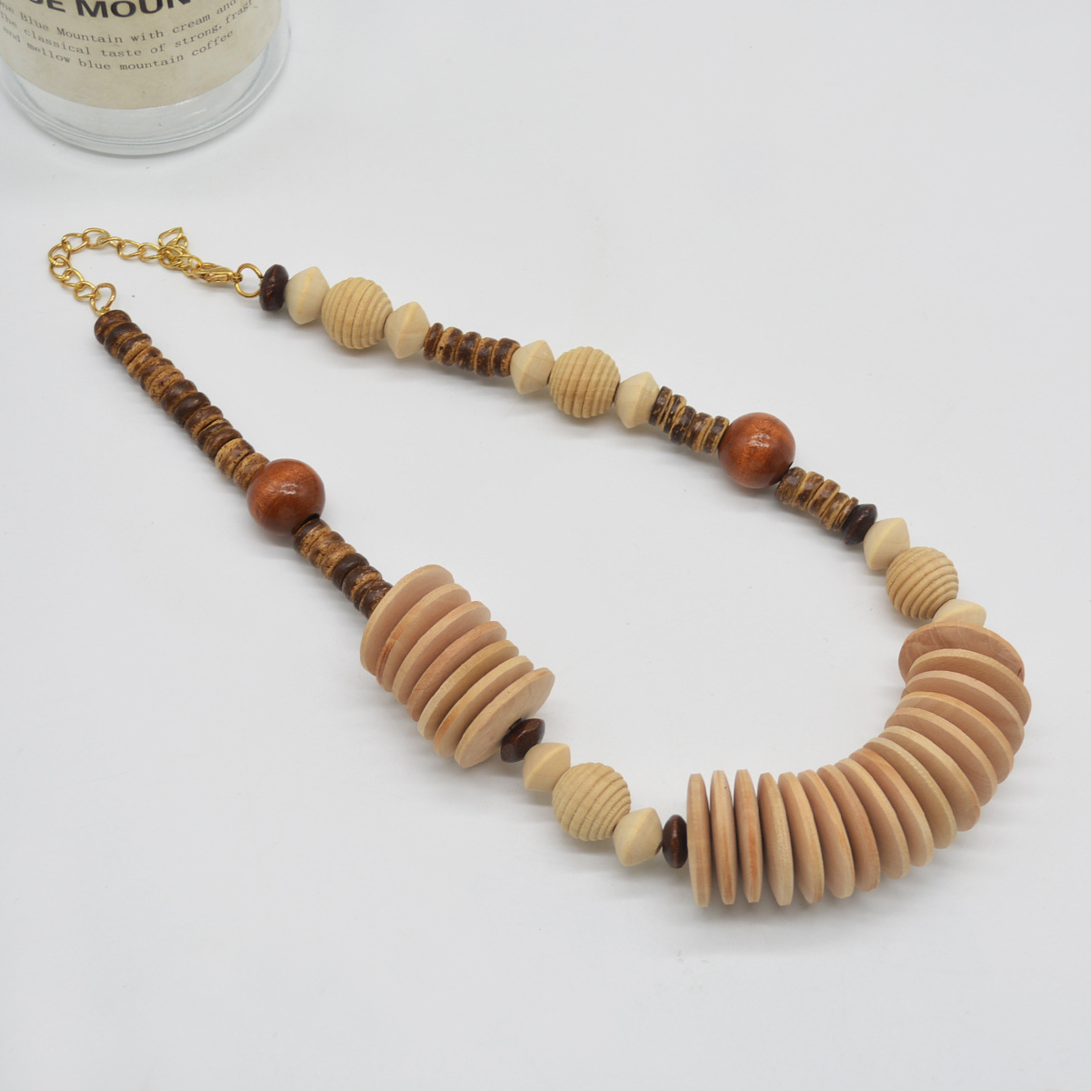 Retro Exaggerated Ethnic Style Geometric Alloy Wood Beaded Women's Necklace display picture 3