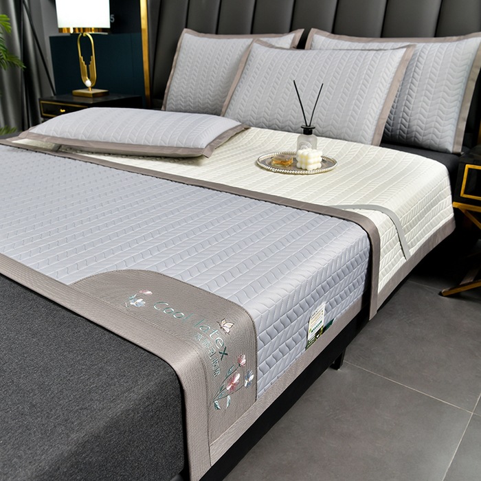 Wholesale Summer Embroidered Latex Cooling Mat Set of Three Washable Latex Cooling Mat Vine Mat Summer Ice Silk Mat