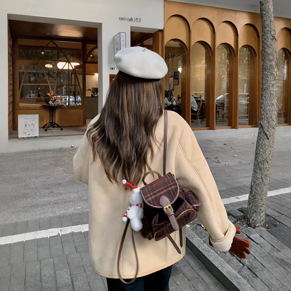 Design keep warm retro velvet down jacket
