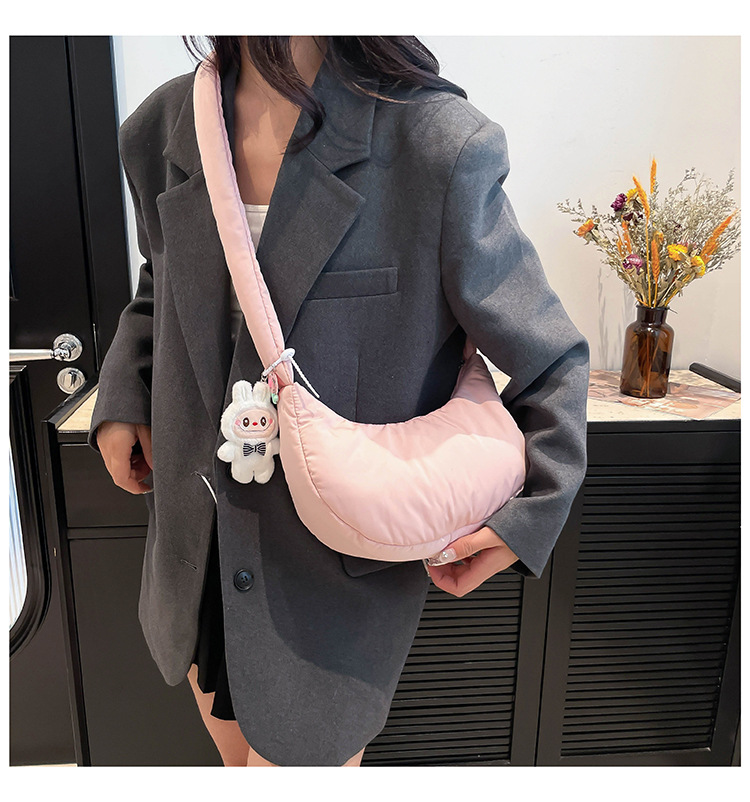 165g Weight Polyester Cotton Lining Material Sewing Thread Fashion Element Zipper Closure Type Single Shoulder Strap Strap Type Crossbody Bag Bags Type Daily, Street Occasion Nylon Material Solid Color Pattern All Seasons Season Women's Gender Basic, Classic Style Style Dumpling Shape Shape Medium Size Women's Medium Nylon Solid Color Basic Classic Style Sewing Thread Dumpling Shape Zipper Crossbody Bag 28