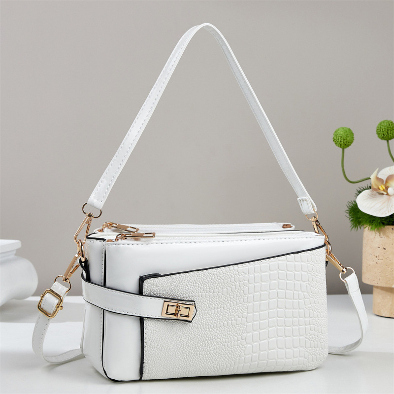 Fashionable and Simple Small Square Bag with Crocodile Pattern, Casual Style Handbag, Suitable for Work and Commuting, Crossbody Bag Fashionable and Simple Small Square Bag with Crocodile Pattern, Casual Style Handbag, Suitable for Work and Commuting, Crossbody Bag