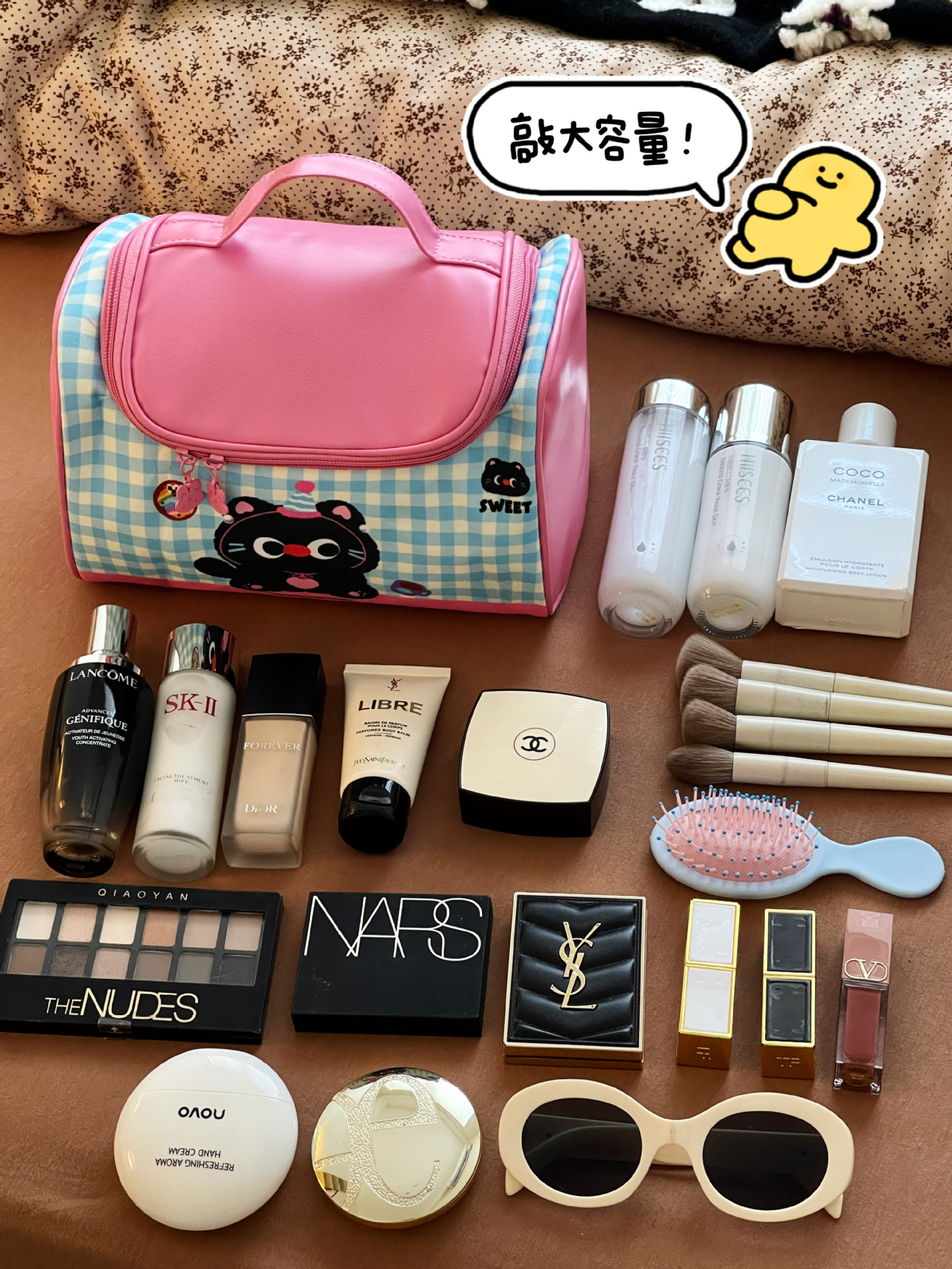 Bagos de maquillaje de gato portátiles de gran capacidad 2025 nuevos viajes lindos bolsa de almacenamiento de productos de lavado y cuidado de la piel