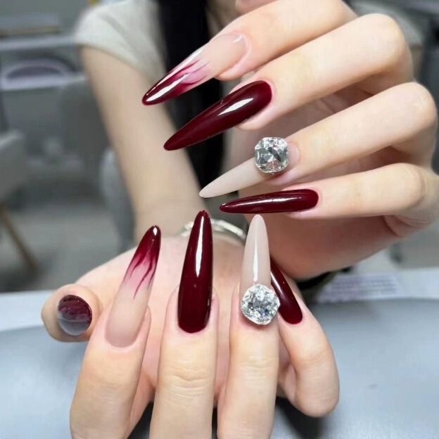 30 Pieces Wearable Nail Patch Nail Art Wearing Armor Wine Red Flame Diamond Fake Nail Extension Removable Armor 30 Pieces Wearable Nail Patch Nail Art Wearing Armor Wine Red Flame Diamond Fake Nail Extension Removable Armor