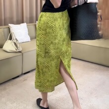 夏季条纹印花绿色半身裙新款高腰遮胯显瘦松紧腰字中长裙子