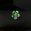 125#green five -petal flower