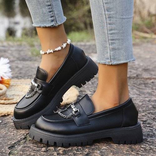 Black Loafers for Women 2025 Thick Sole Chain Single Shoes with Elegant British Style Small Leather Shoes