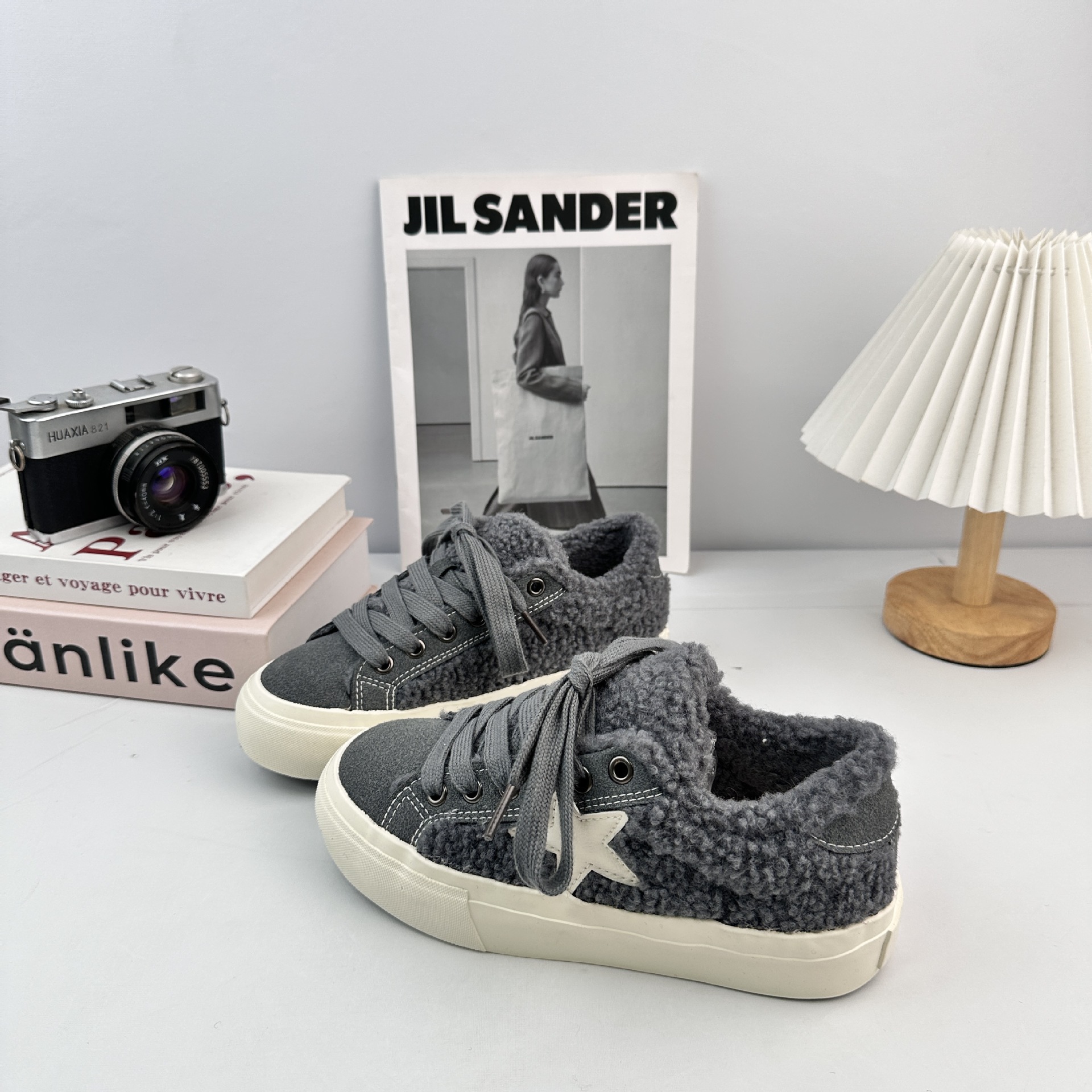 Yuanbo estudiantes lindos zapatos de lona calientes de ternero para mujeres 2025 invierno nuevo estilo coreano de zapatos de skate de ternero