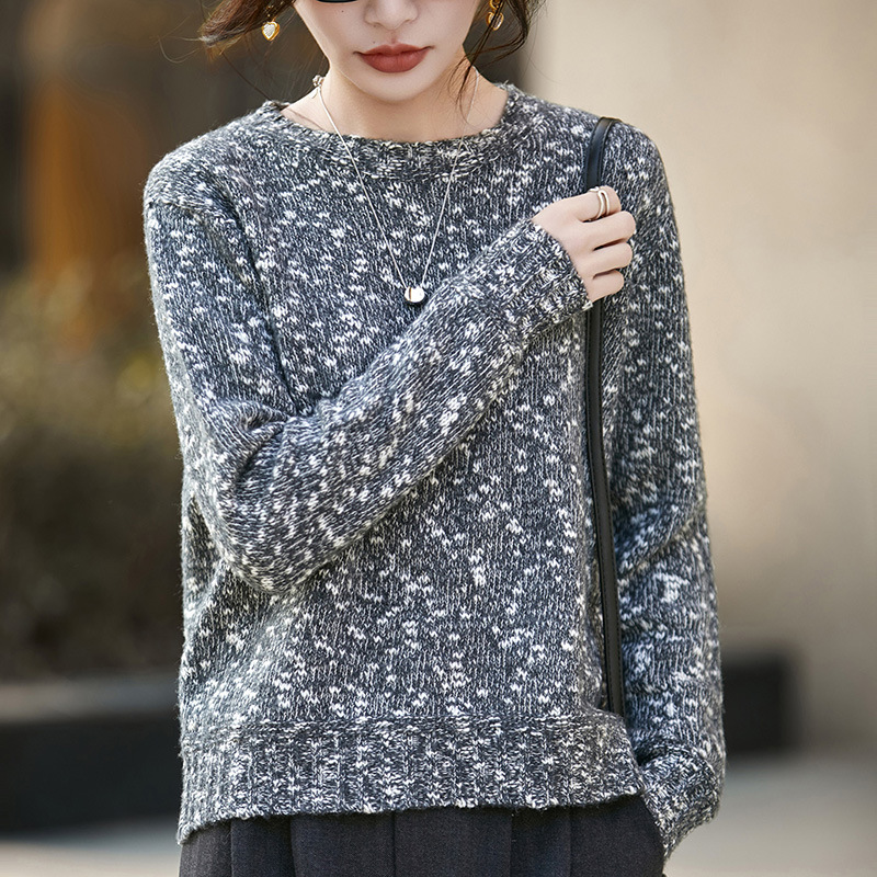 25 Autumn and Winter New Floral Yarn Round Neck Knitwear Long-Sleeved Women's Floral Yarn Wool Pullover Loose Bottoming Shirt Top