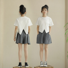 Pure Color Front-Back Slit Top 2024 Unique Design Women's Youth Fashion Short Sleeve T-Shirt for Girls and Teenagers Versatile and Casual Workwear Short Length Top