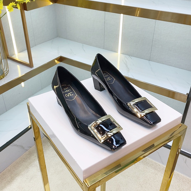 2025新款欧美rv金属方扣中跟女单鞋浅口方头高跟鞋黑色通勤工作鞋