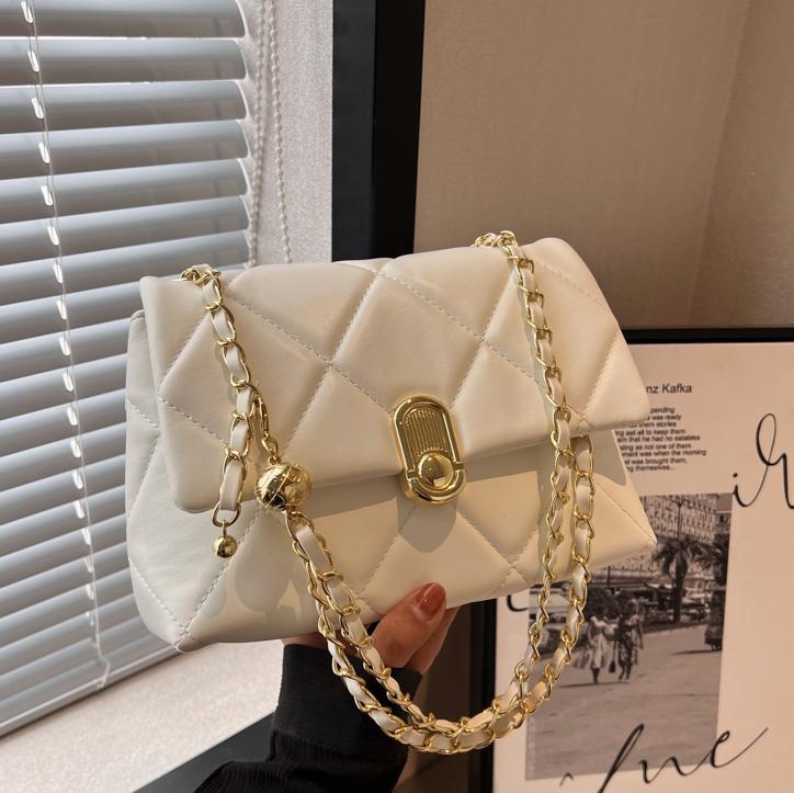 Bolso de cadena de diamond para mujeres 2025, nuevo bolso de hombro de moda versátil, popular explosión de alto nivel, bolso de mochila extranjero