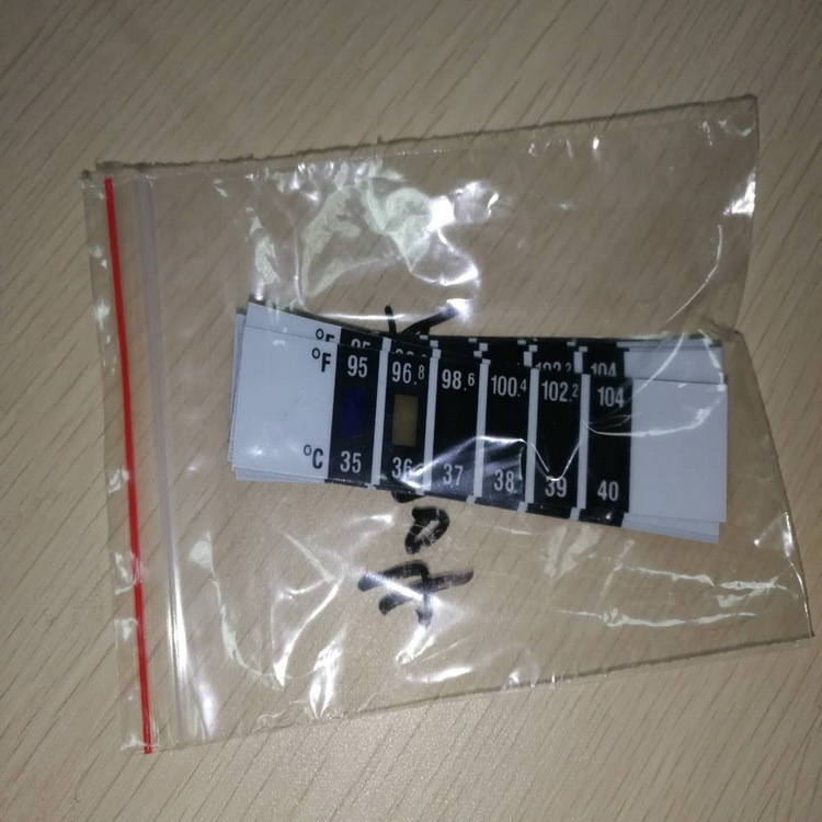 【批发、采购】变色儿童额头温度计  液晶变色温度计