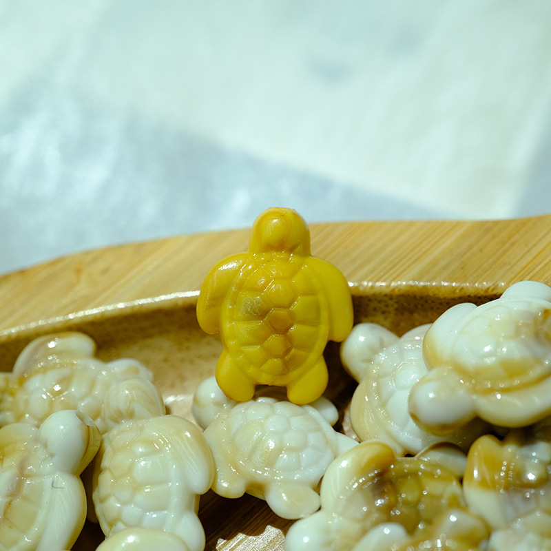 노란색