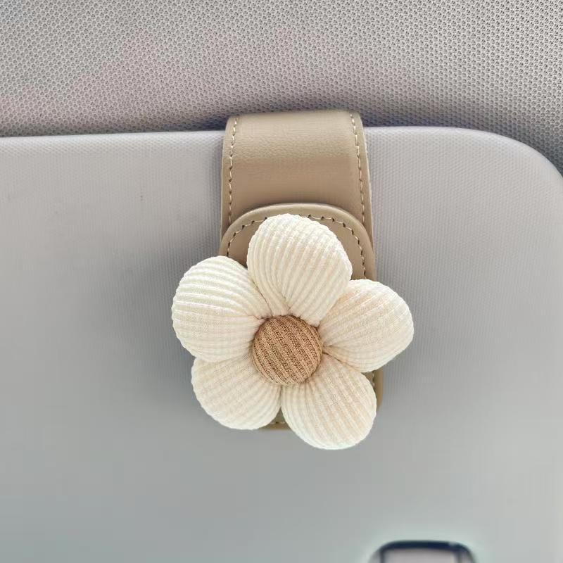 Cute New Kitty Cat Car Glasses Holder, Sunglasses Storage, Magnetic Car Interior Kt Cat Glasses Clip
