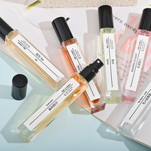 ��ˮ����С����ˮŮʿ�־����㵭�����˺��fԽ��С��ҹ�еؔ�