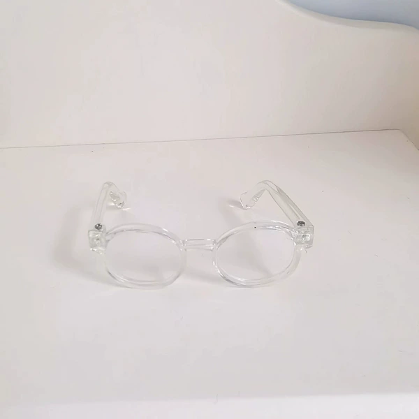 Transparent glasses