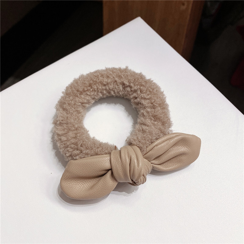 Classic Style Hair Band Korean Elegant Lady Hair Rope Handmade Pu Leather Bb Clip Hair Band Head Rope Female Hairpin display picture 11