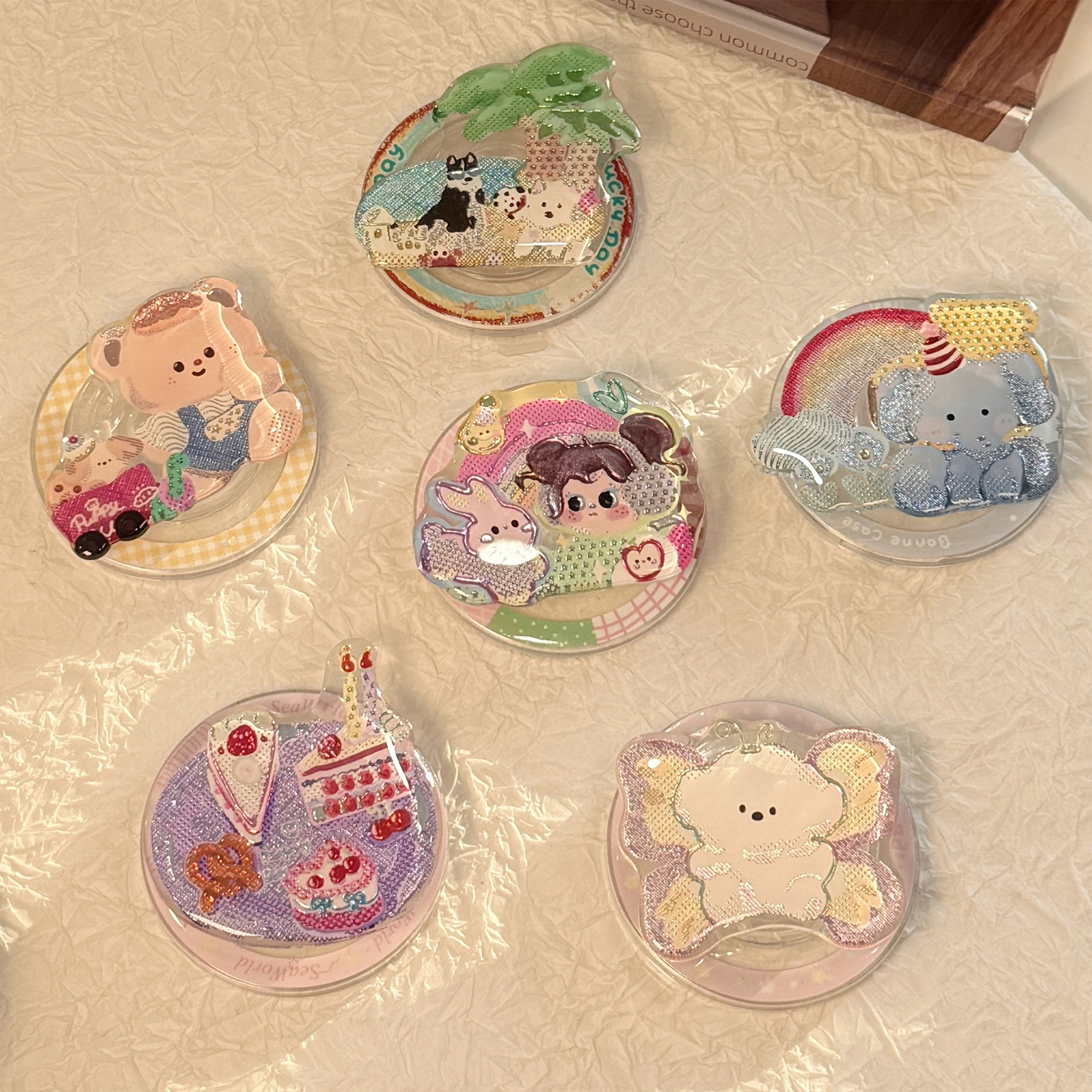 Ilustración de color de oro de lipa Magsafe succión de soporte personalidad caricatura de airbag portátil portátil