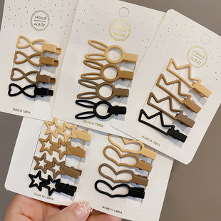 4���b�̲�ɫϵС̖�l�A���ǂ�߅�l�������A�����U����Ů߅�A�l�