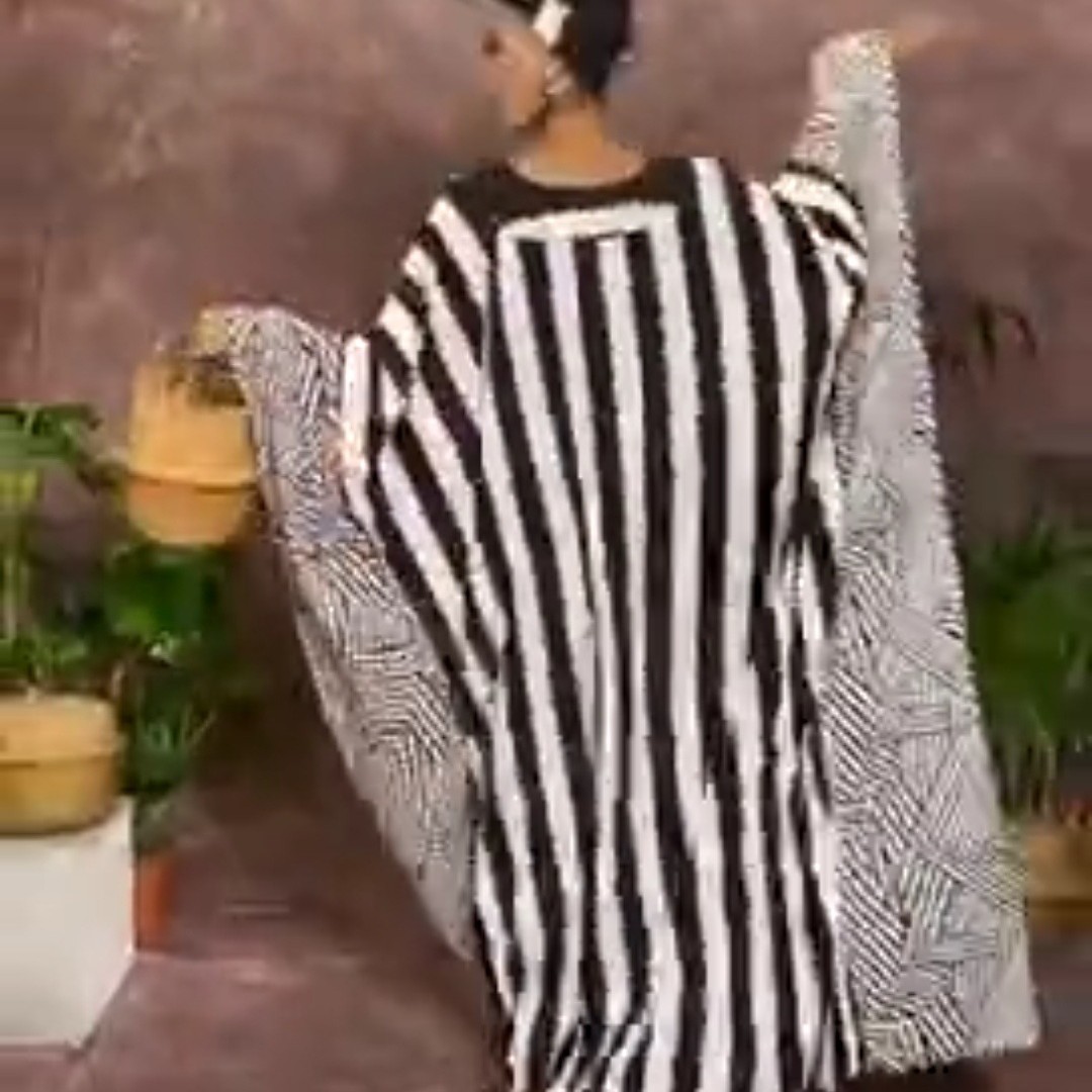 Transfronterizo europeo y americano Oriente Medio musulmán más tamaño suelto impreso túnica Amazon estación independiente 5D132