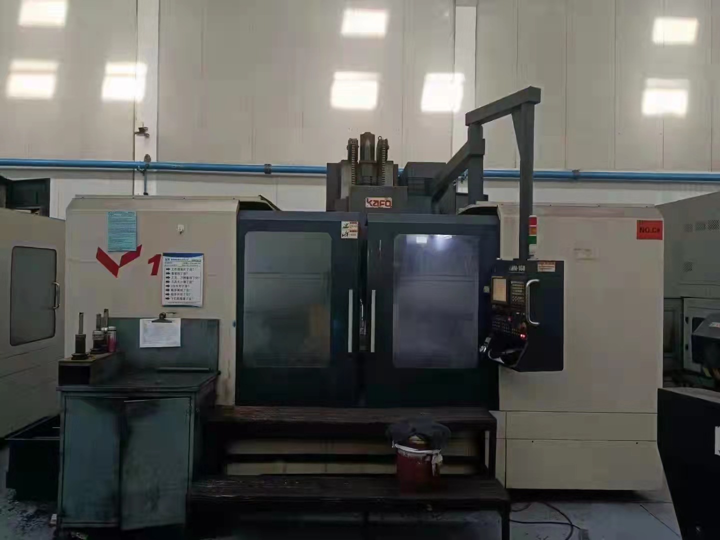 处理二手高峰VMM-168数控铣床二手数控铣