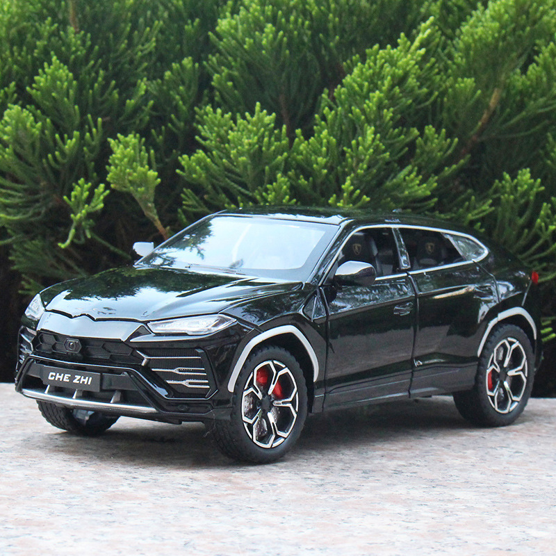 Car to 1/24 Rambo URUS off-road vehicle alloy car model Huili sound and light toy door opening steering box Car to 1/24 Rambo URUS off-road vehicle alloy car model Huili sound and light toy door opening steering box