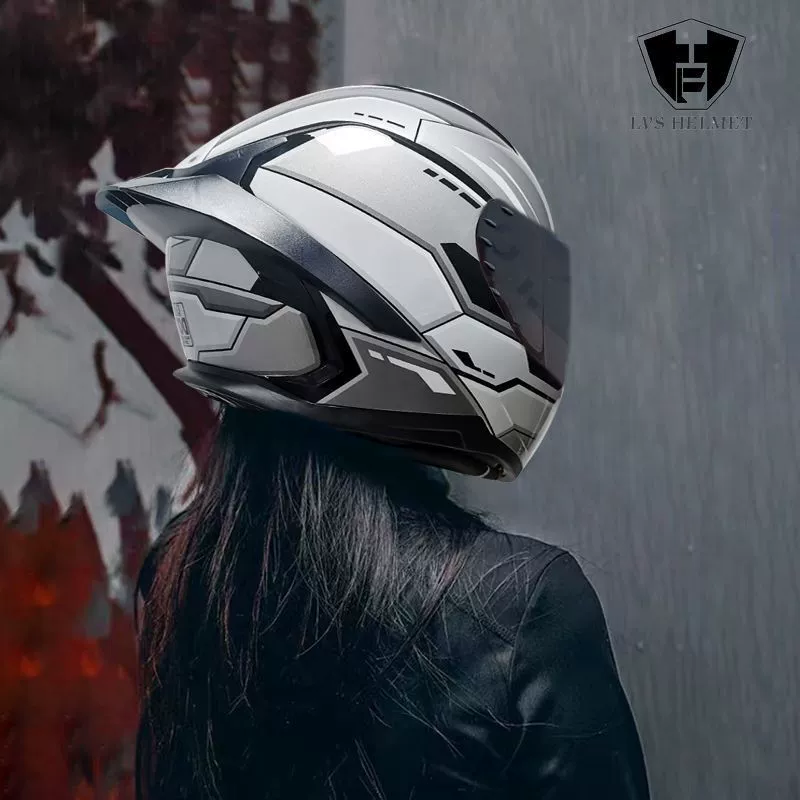 Летний шлем на все сезоны для любимых, Bluetooth