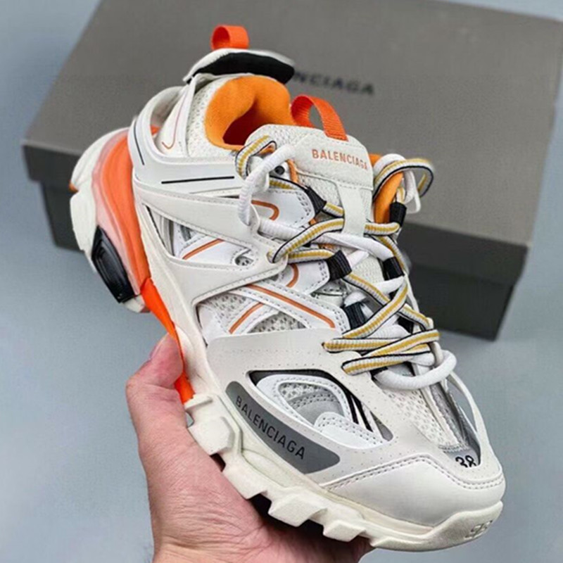 Blanco y naranja