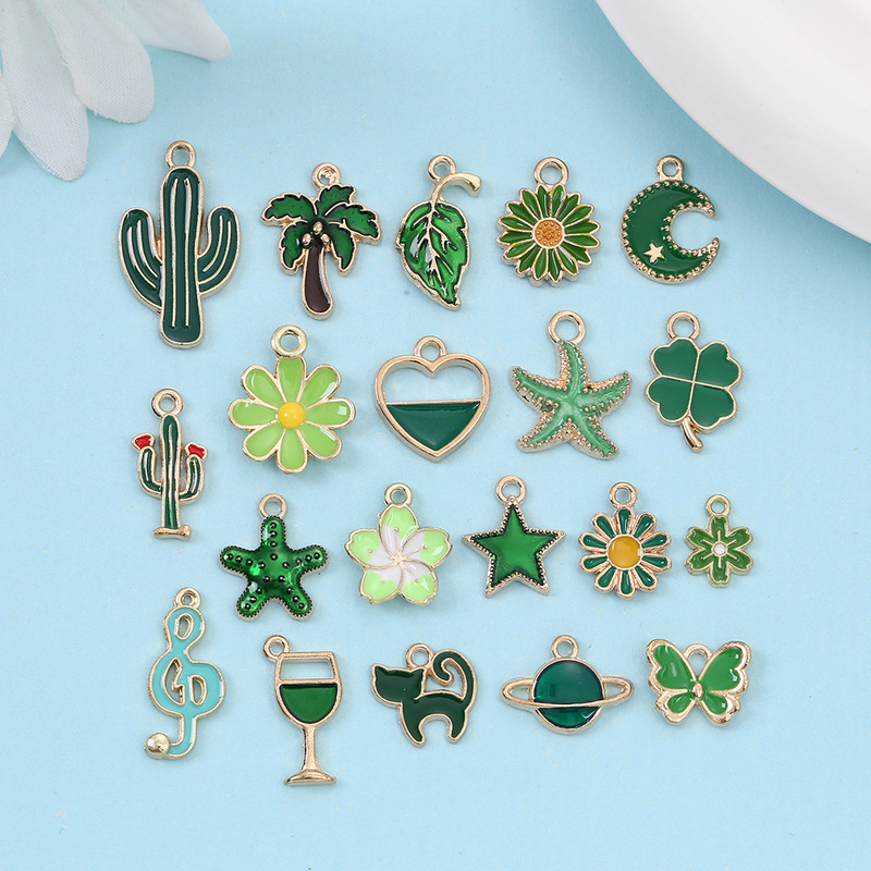 New Cartoon Alloy Oil Drop Pendant Fresh Leaves Cactus Small Pendant DIY Bracelet Pendant Jewelry Accessories