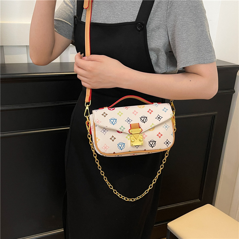Bolso de textura transfronteriza 2025 verano nuevo bolso femenino retro color contraste bolso de hombro cadena de moda bolso de mensajero marea