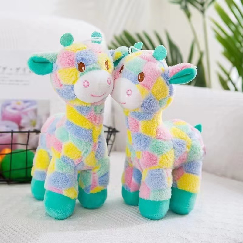 Juguetes de peluche lindos muñecas de frutas almohada muñeca agarra muñeca boda tira muñeca de tela muñeca estand juguetes regalos