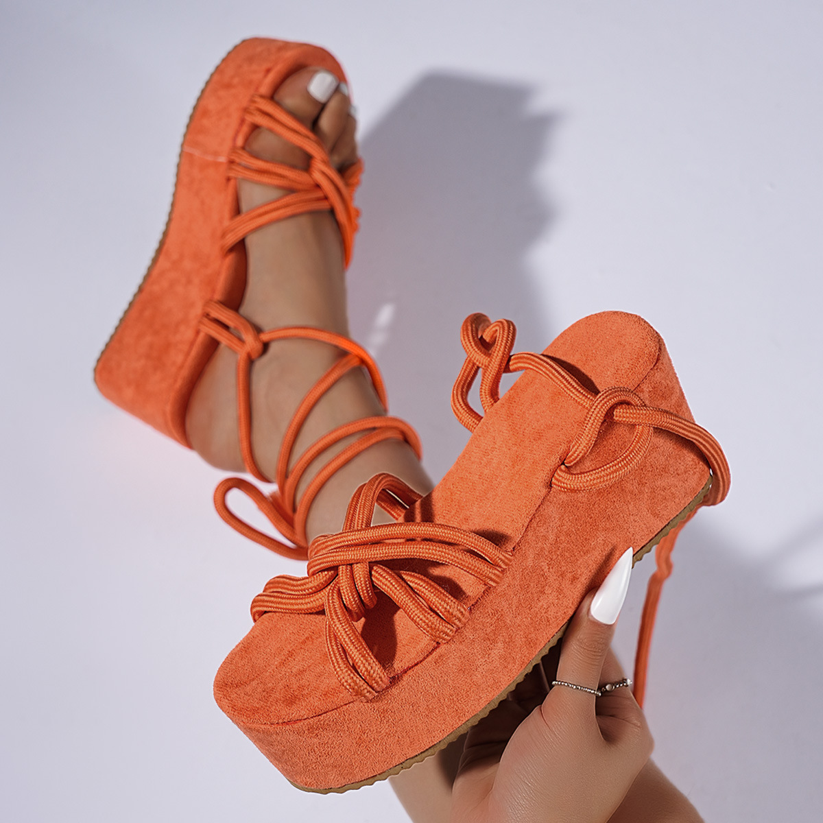 Plus Size Women's Heeled Sandals Criss Cross Wedge Platform_voghion.com
